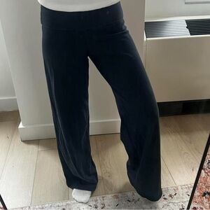 Brandy Melville Navy Wide-Leg